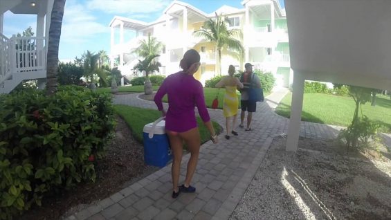 Key Biscayne to Bimini Bahamas (Four jet skis 7 great friends)